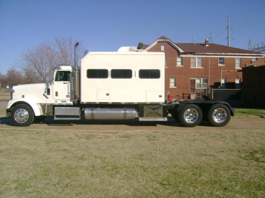 truck 001.jpg