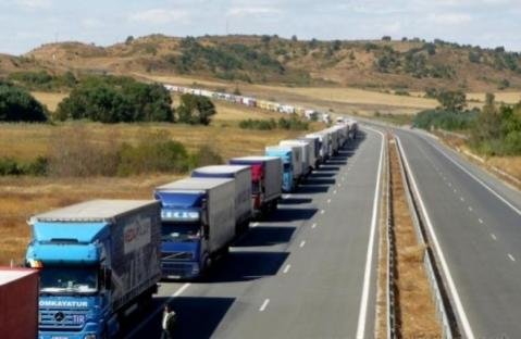 line of trucks.jpg