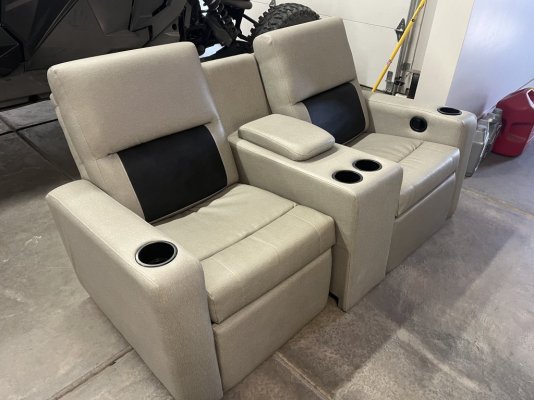 FR3 Theatre Seats- Perfect Condition Southern UT