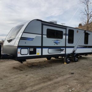 2018 White Hawk 25FK