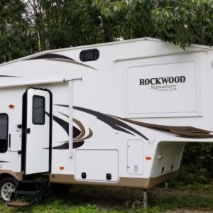 Rockwood Signature 5th Wheel