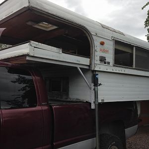 2001 Dodge Ram 2500 w/1981? Alaskan Camper