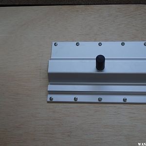 Table attachment plate