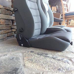 Side view comparison of Schell-Mann Vario F seat with OEM 1993 Dodge "Captains Chair" Passenger Seat