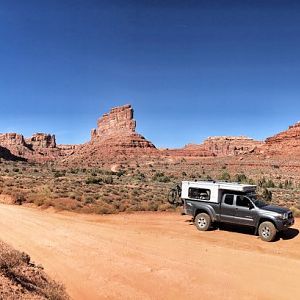 Enjoying the Valley of the Gods