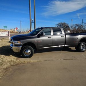 new tow rig
2018 ram 3500 long bed crew cab 4x4
6.7L cummins AISIN A69RFE
B + W Companion slider