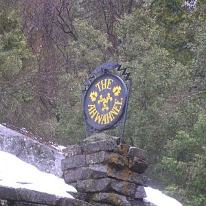 Ahwahnee Hotel entrance gate sign