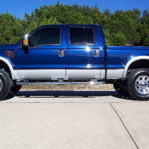 2008 F-350 lariat 4X4
Icon Leveling Kit
35" Nitto DuraGrapplers