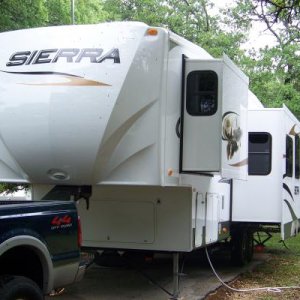 2010 Sierra 355QBQ