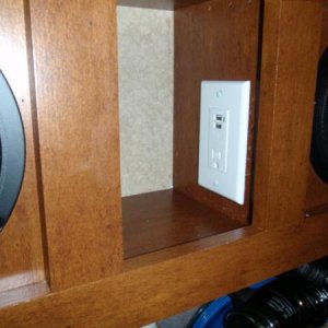 4 New Outlet with USB chargers