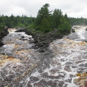 St Louis River Duluth Mn day before the flood