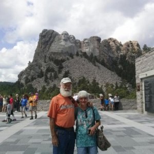 Joyce & Ken @Mt. RUSHMORE