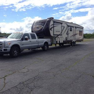 Great place to stop along NC I95 exit 168.  The Oasis offer great space for fueling, dump station and plenty of parking without the hustle and bustle 