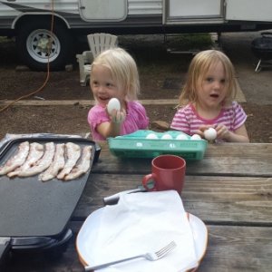 Girls helping cook !!