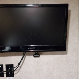 22" Sansui TV/DVD combo on MorRyde TV1-025H Small double-arm Extending Swivel Wall Mount, in Bedroom. Retracted position