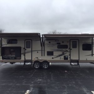 2016  831 BHDS awning