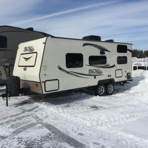 Flagstaff 23LB 2016, bought new on March 5th 2016.  In storage at the dealer, waiting for Spring...