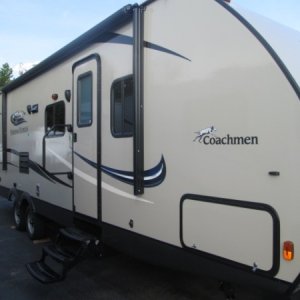 Coachmen Freedom Express 29SE