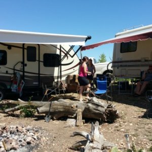 We parked the RV's perpendicular to each other.  This made a nice wind break and a offered the greatest amount of shade (which was good cuz it was HOT