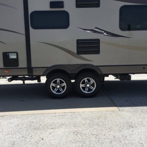 Leveled trailer