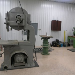 Yates American band saw 30” circa 1931. Just to the right is a Max spindle sander U.S. made before he died and his daughters sold the designs to a Tai