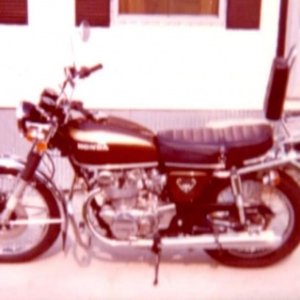 I traded this 1973 Honda CB450 for the 1978 KZ650 late in 1979.