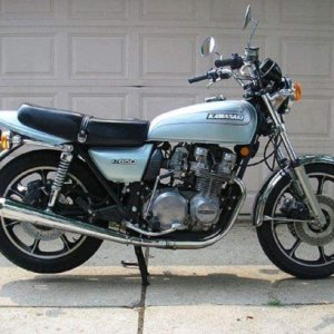 This is what my 1978 KZ650 looked like when I first got it.