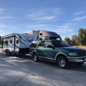 On my way home from picking HyperLite from Toscano RV Center. My parents upgraded & gave me their old toy hauler.