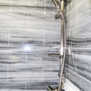 28SS - Shower