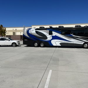 Our second night in our new coach was outside of Buc-eye’s in Birmingham, Al.