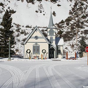 Beautiful Lake City in Winter