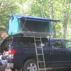 car_top_tent