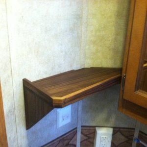 Bathroom shelf