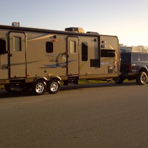 2012 Flagstaff 831fkbss with Diamond package