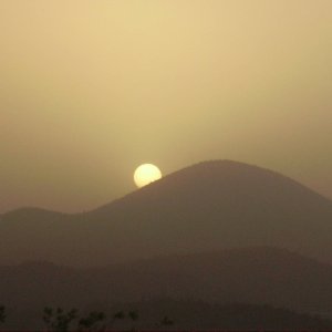 Sun set in a dust strom