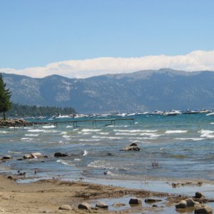 Lake_Tahoe_Calif_and_Nevada_on_a_windy_day