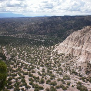 Looking back at the parking lot from the top of the Canyon Trail.