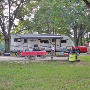 Coachmen Freedom Express 301BLDS