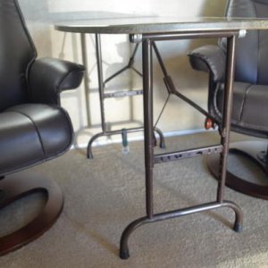 Adjustable (and folding) table legs