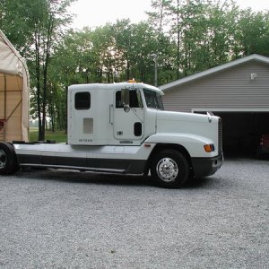 Truck is ready to go to SHow Hauler