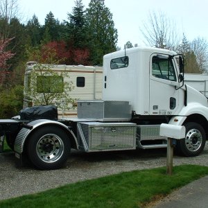 2004 Freightliner Columbia Right Side