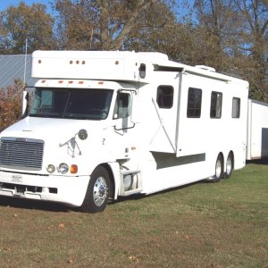 2003 Show Hauler