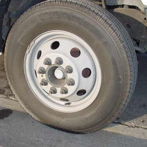 Wheel E350 Ford Diesel Dually 2002, Front.