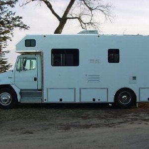 96 Freightliner FL70, 20'