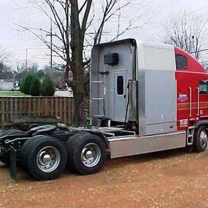 1997 FREIGHTLINER FLB10064T