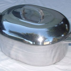 WAGNER WARE MAGNALITE ALUMINUM ROASTER