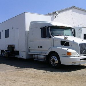 0752908549155-1997-Volvo-Hauler-Motorhome