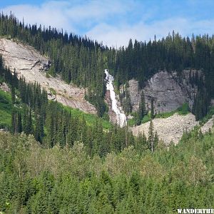 Trail to Gwillim Lakes (7).jpg