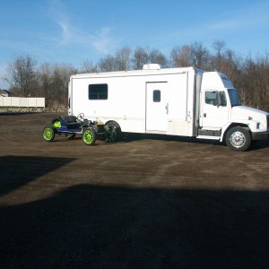 '99 FL70 Hauler for 1918 Model T Speedster