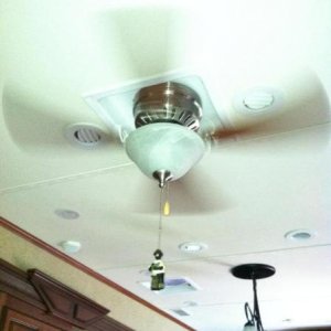 added light fixture to ceiling fan,